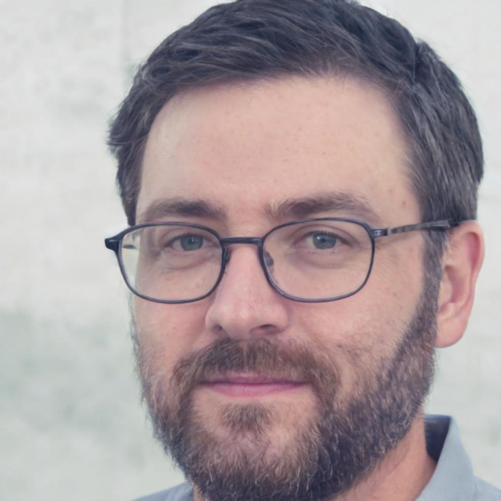 Lennart Wulfsen, Gründer und Kursleiter bei Synerelora